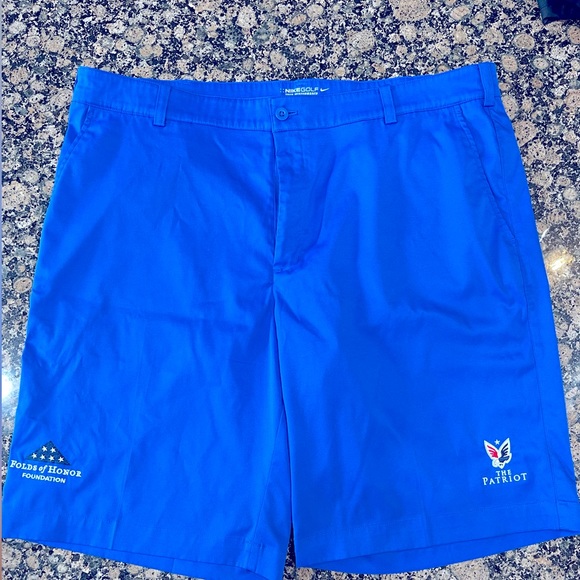 Nike Golf Shorts limited edition flags of honor size 38 - Picture 1 of 7